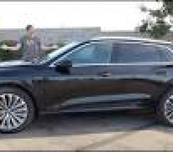 Audi e-tron  2018