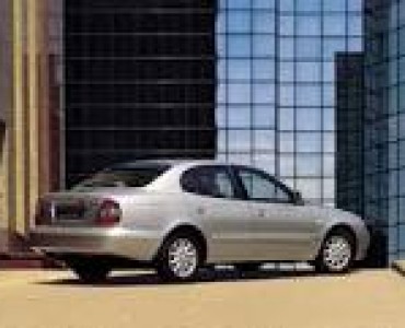 1.8 AUTOMATICO (105 CV)