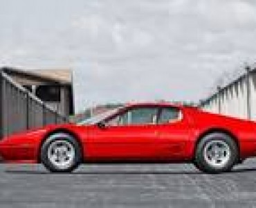 4.9 MANUAL (340 CV)
