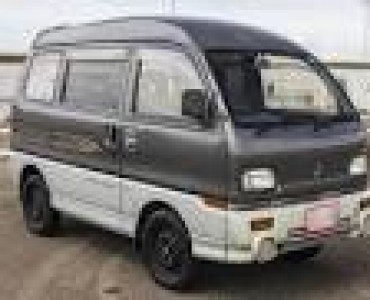 0.7 MANUAL (42 CV)