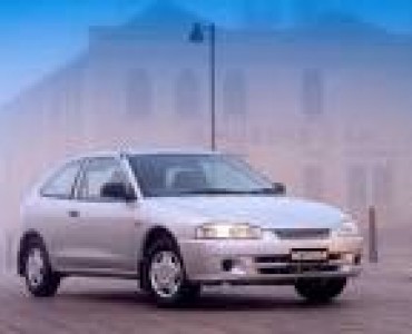 1.2 CVT (78 CV)