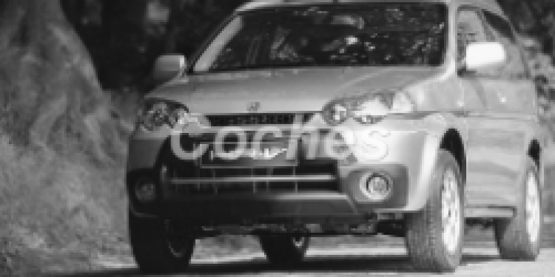 Honda HR-V 2005 SUV 3-Puertas I Restyling 1.6 MANUAL (105 CV)
