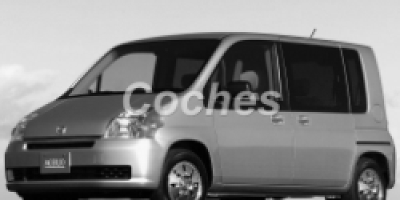 Honda Mobilio 2004 MPV I 1.5 CVT (90 CV) 4WD