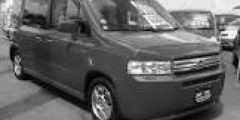 Honda Mobilio Spike 2002 MPV I 1.5 CVT (110 CV) 4WD