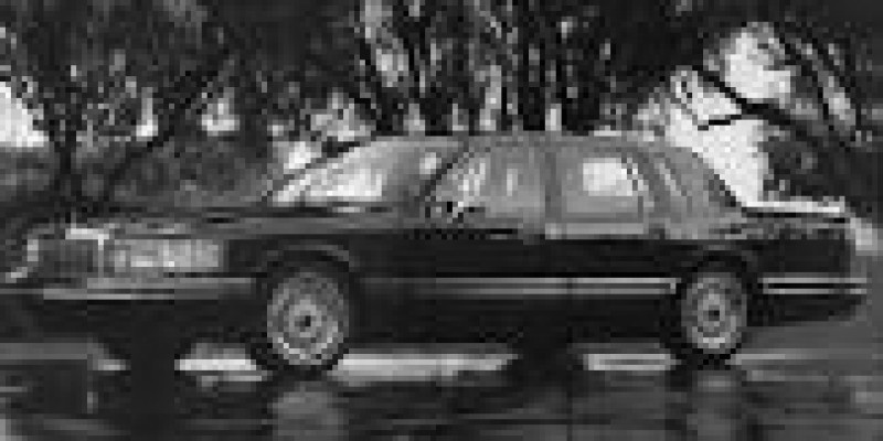 Lincoln Town Car 1993 Sedan II 4.6 AUTOMATICO (213 CV)