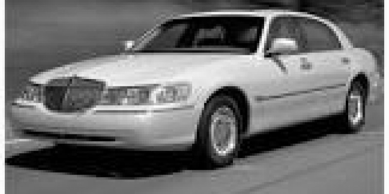 Lincoln Town Car 2003 Sedan III 4.6 AUTOMATICO (242 CV)