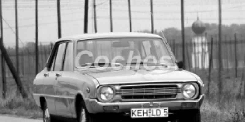 Mazda 1000 1964 Sedan 1000 1.0 MANUAL (58 CV)