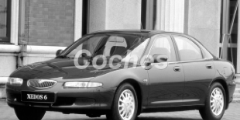 Mazda Xedos 6 1992 Sedan Xedos 6 2.0 MANUAL (144 CV)