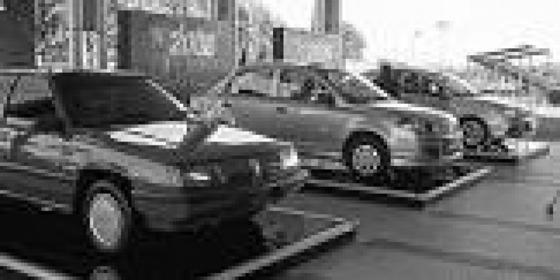 Proton Saga 2003 Hatchback 5-Puertas I Iswara 1.3 MANUAL (75 CV)