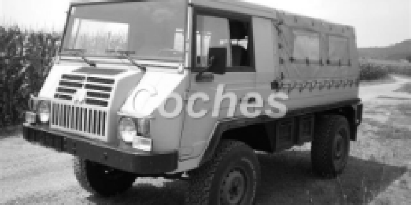 PUCH Pinzgauer 1994 SUV Outdoor 716 2.4d AUTOMATICO (104 CV) 4WD