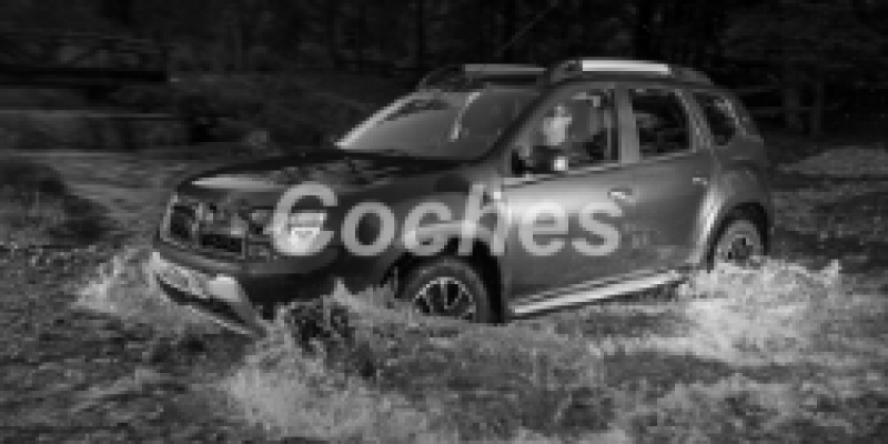 Renault Duster 2017 SUV 5-Puertas I Restyling 2.0 MANUAL (143 CV) 4WD