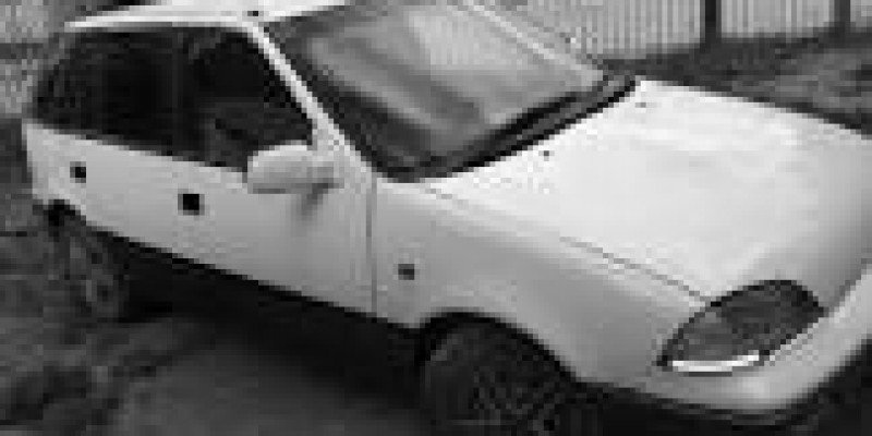 Suzuki Cultus 1993 Hatchback 5-Puertas II 1.3 AUTOMATICO (82 CV)