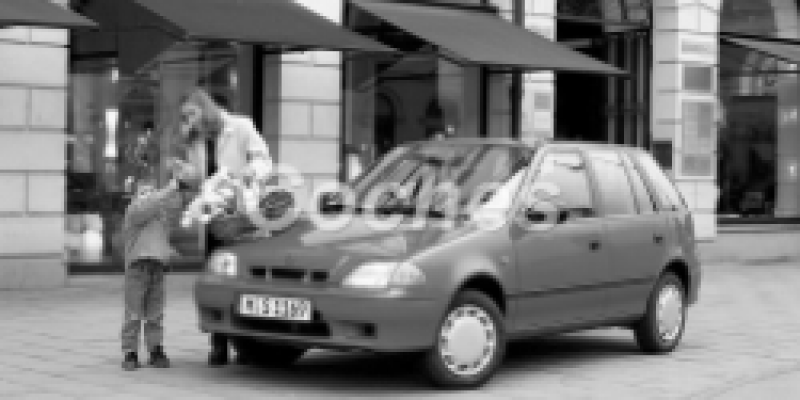 Suzuki Swift 2003 Hatchback 5-Puertas II Restyling 1.3 MANUAL (68 CV)