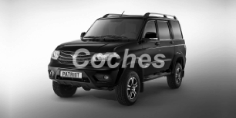 UAZ Patriot 2014 SUV 5-Puertas I Restyling 2 2.7 MANUAL (128 CV) 4WD